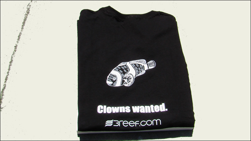 An original 3reef Clownfish Shirt! Buy your 3reef shirt here!