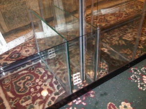 Skimmer area 13x10x11 3/4 total volume 6.6 gallons